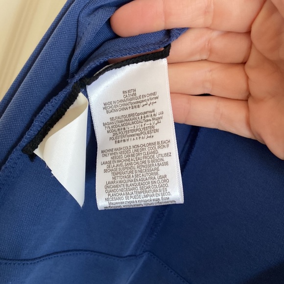 BCBG vest - Picture 5 of 6